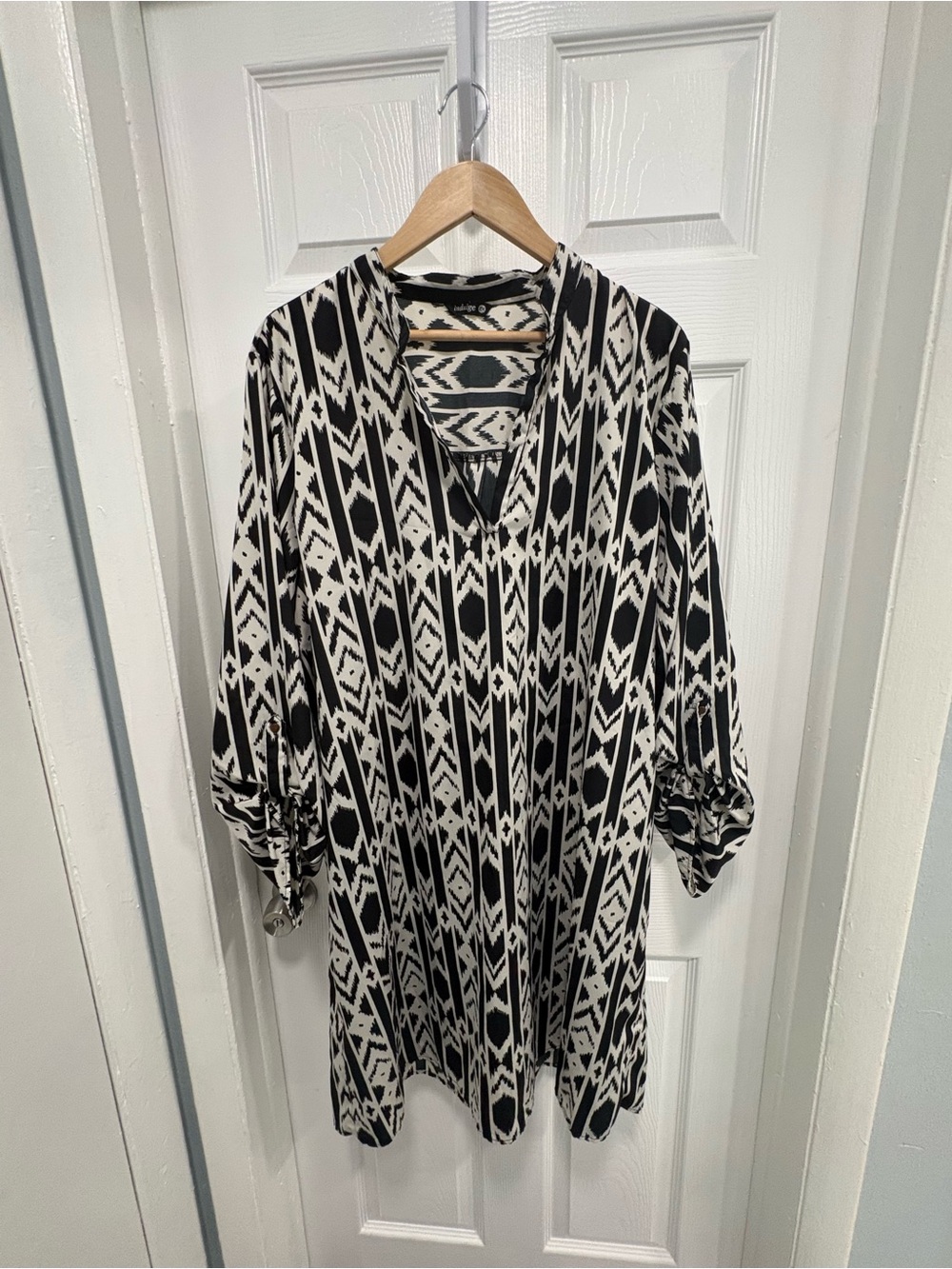 indulge Black & White Geometric shirt dress 2x